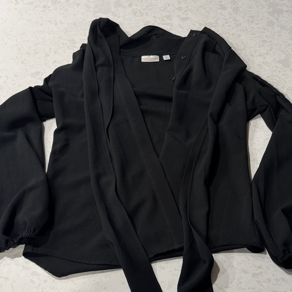 Eva Mendez XS Elegant Black Women's Blouse. Great condition